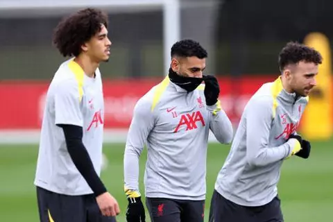 "أنا عاجز عن التعبير".. محمد صلاح ينعي وفاة جوتا برسالة مؤثرة